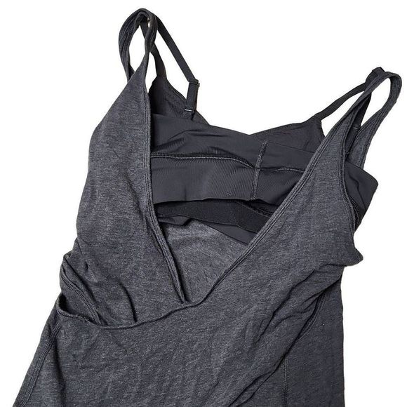 Lululemon exposed bra tank black grey criss cross back - Picture 4 of 7